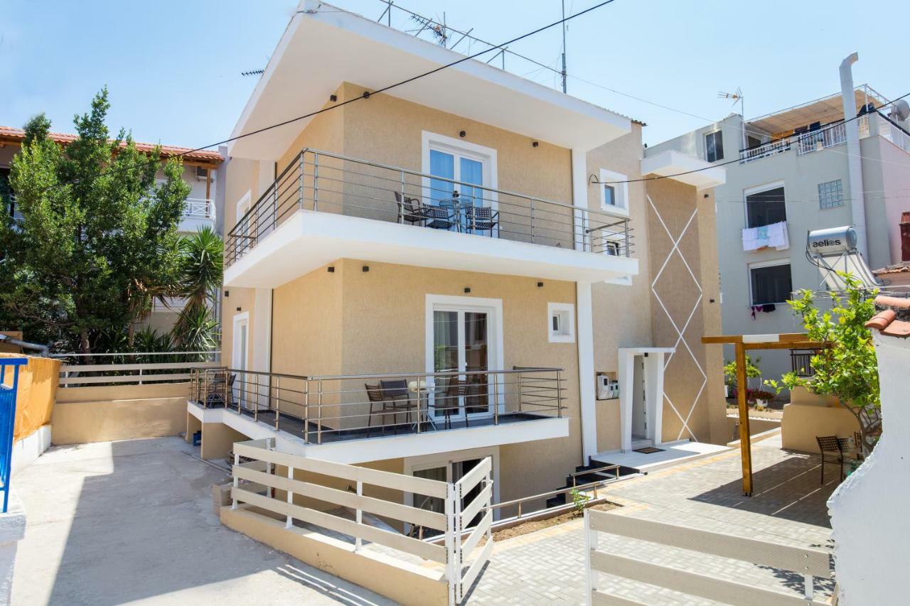 Studios & Apartments Elisabeta リメナリア エクステリア 写真